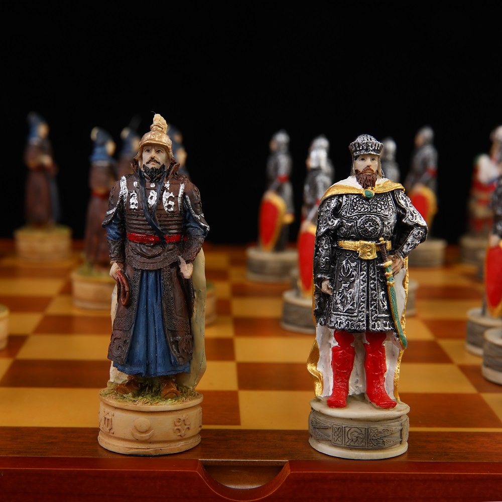 Entertainment Puzzle Chess Set - Board Game Yearbook avaliação e preço