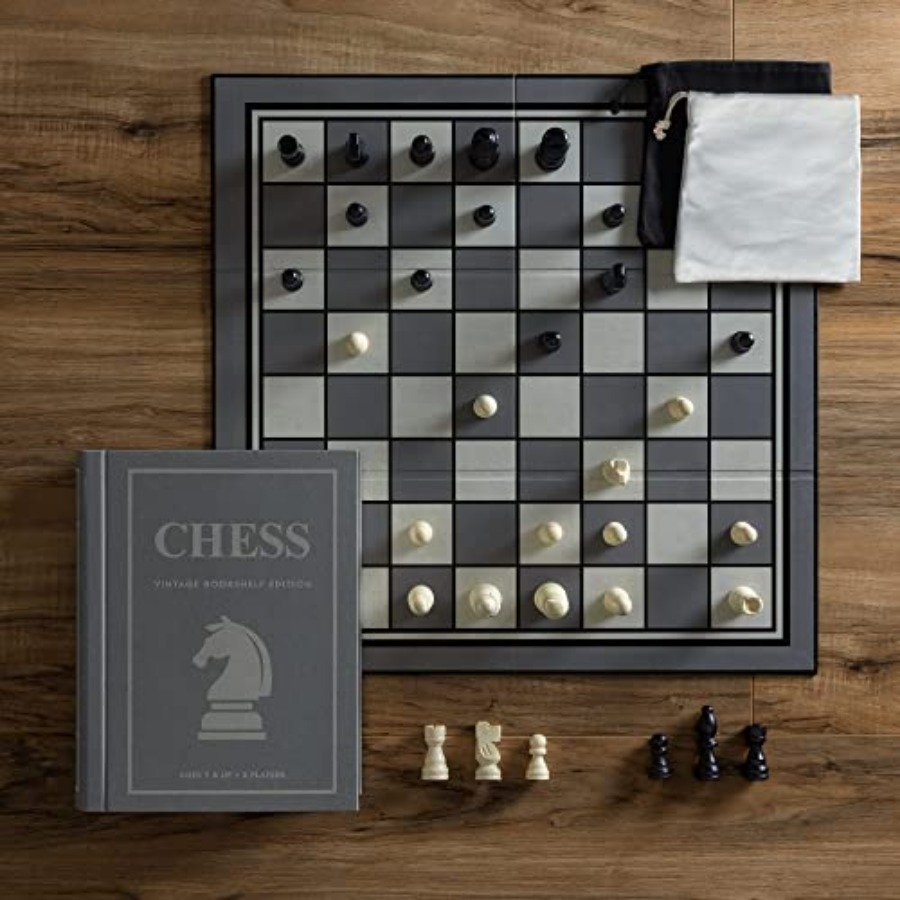 Chess Vintage Bookshelf Editio - Board Game Yearbook avaliação e preço