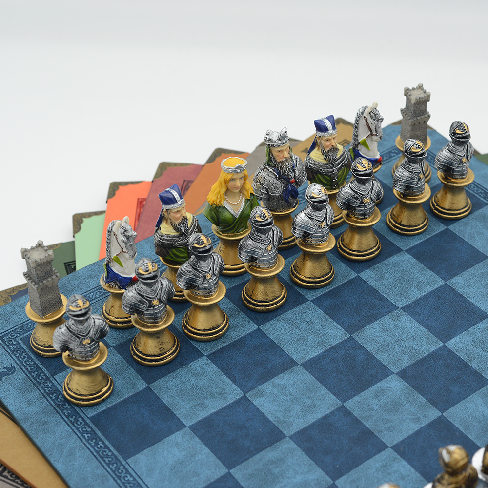 Medieval Warrior Character The - Yearbook Board Game Theme avaliação e preço